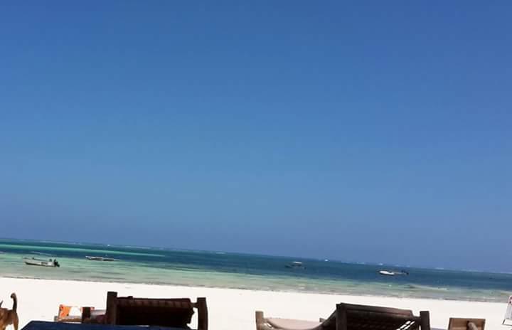 Sipano Beach Lodge 키웬그와 외부 사진