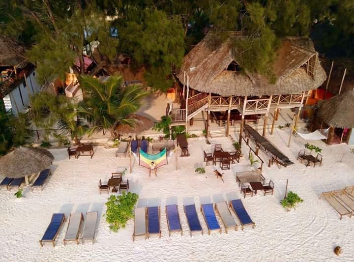 Sipano Beach Lodge 키웬그와 외부 사진
